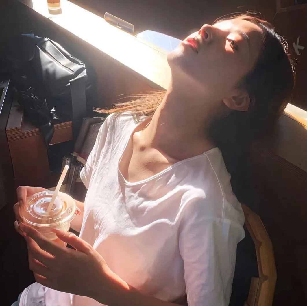 飞人类之吻